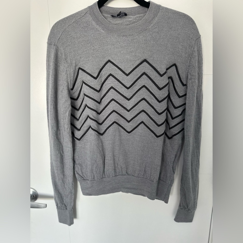 Emporio Armani  Embroidered Zigzag Wool Sweater – Gray Crewneck - Picture 2 of 9
